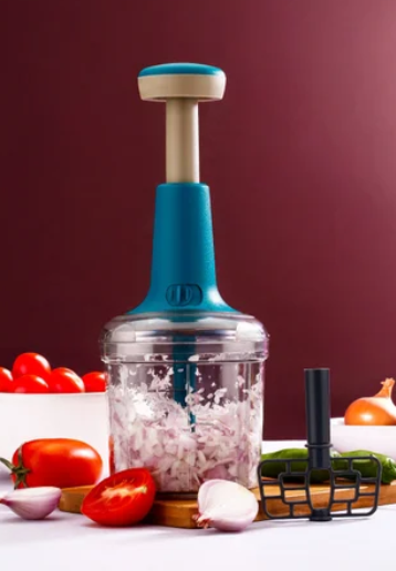 Hand-press vegetable and fruit chopper